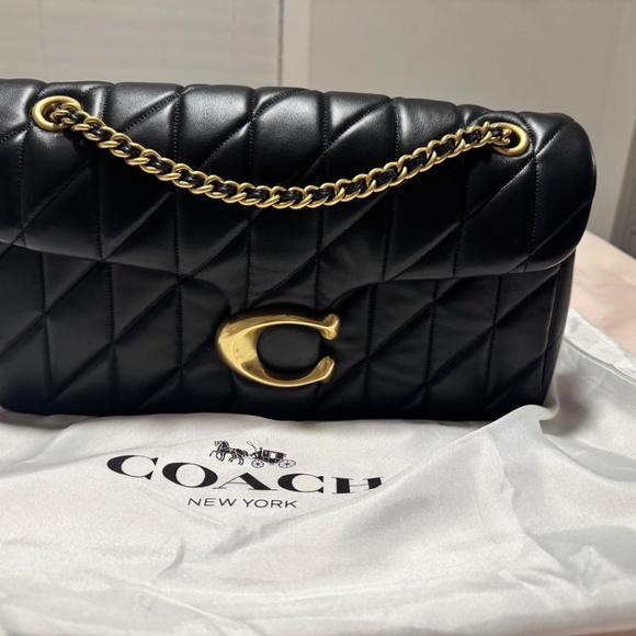 Coach Tabby Shoulder Bag 33 With Quilting - Picture 3 of 8